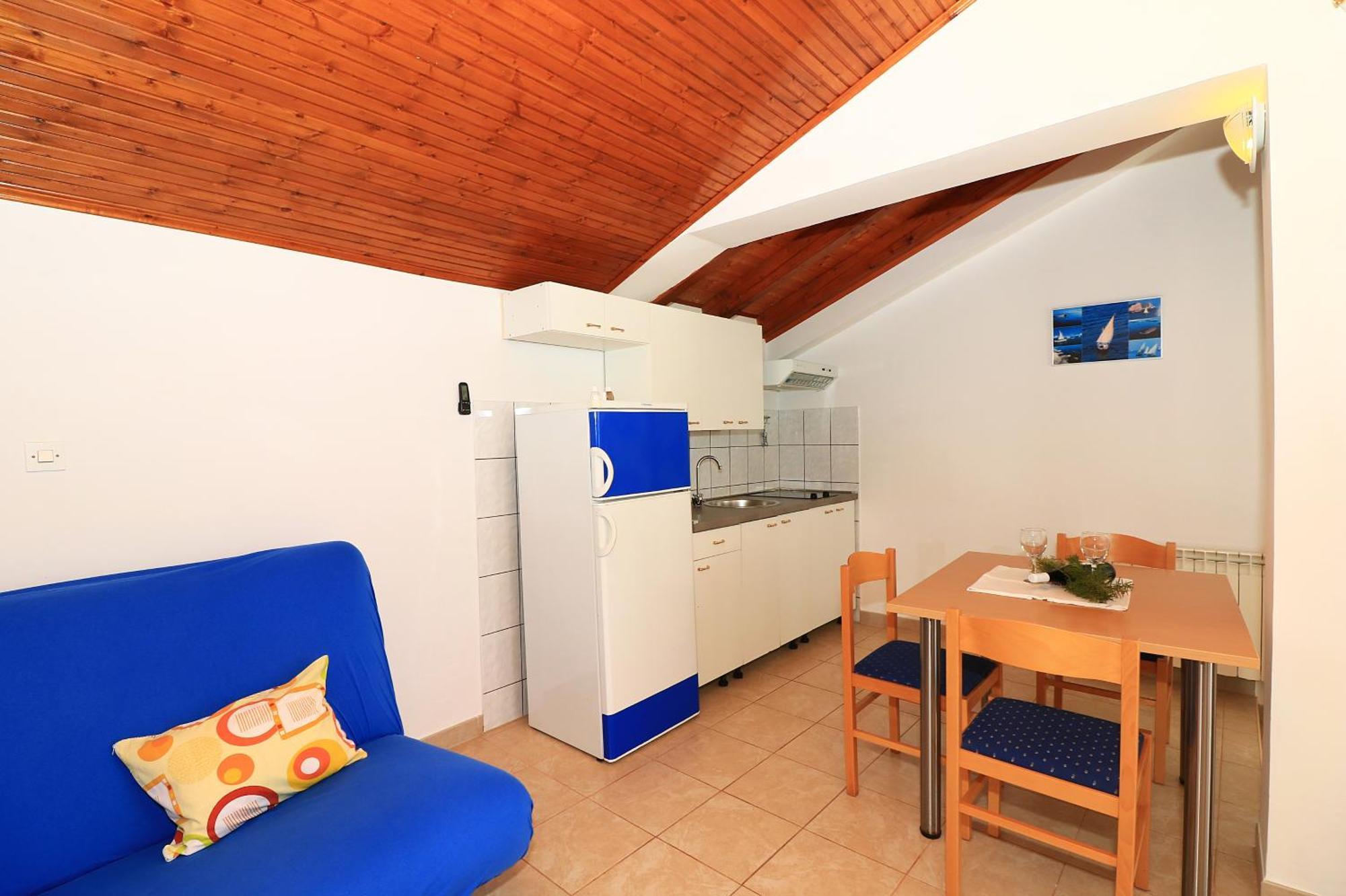 Apartments With A Parking Space Jezera, Murter - 5079 Bilik gambar